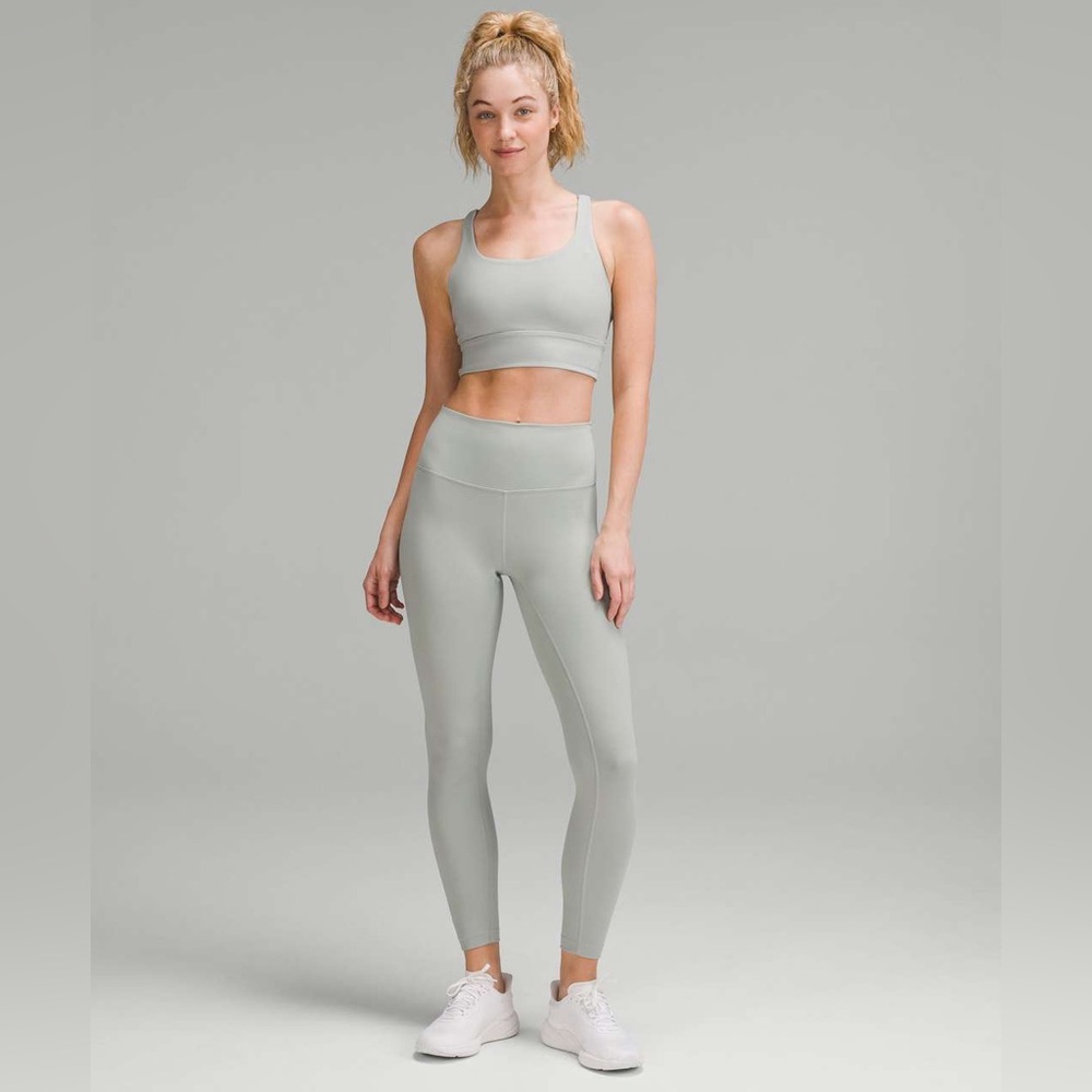 Lululemon Wunder Train High-Rise Tight 25"
Jade Grey. 17